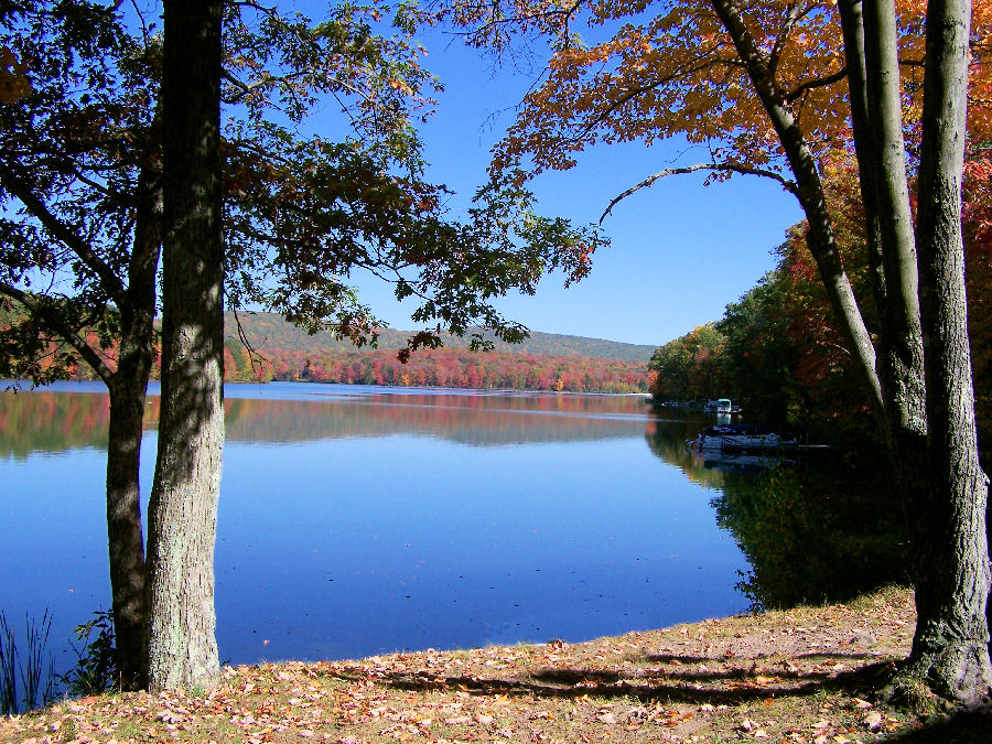 Quail Hollow Village at Beech Mountain Lakes Crown Resorts Buy and